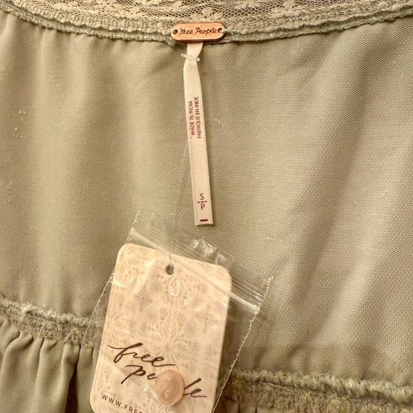 Free People Victorian Velvet glam - Picture 11 of 14